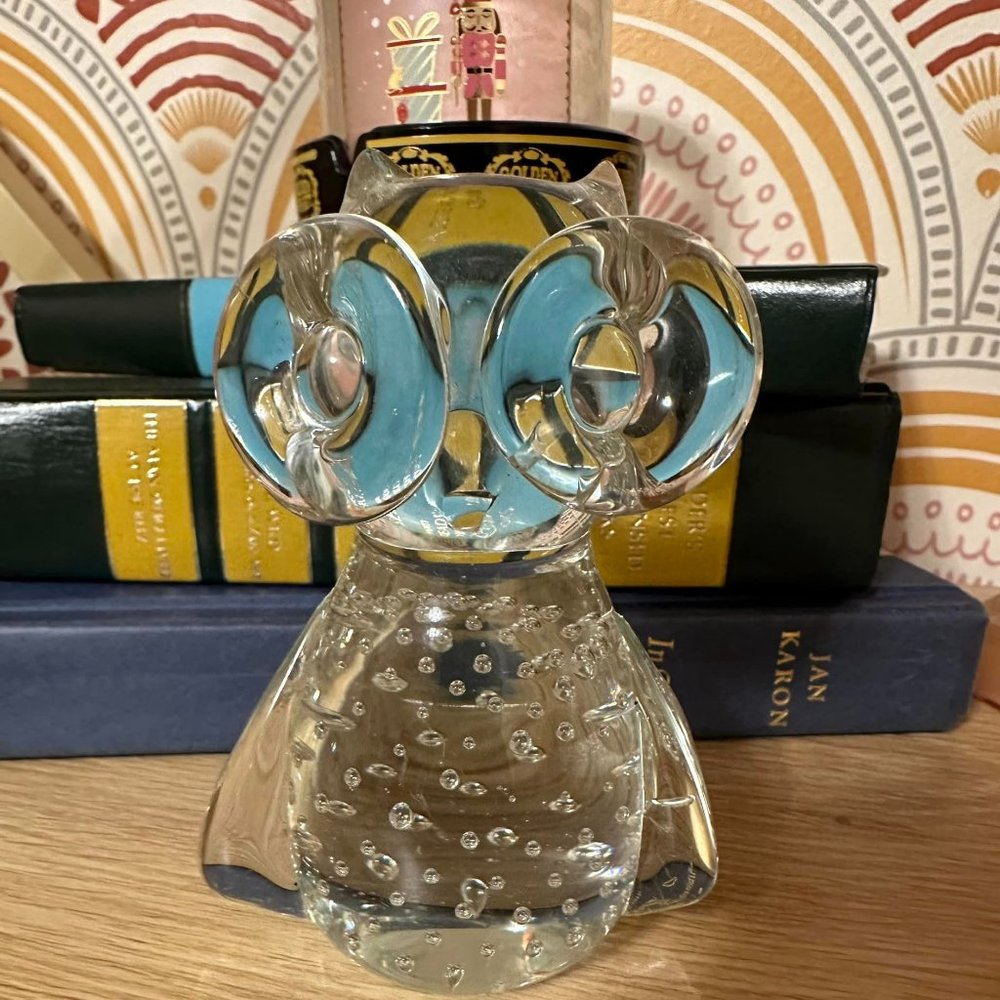 Vintage Owl Paperweight Clear Bubble Art Glass Decorative Colorful Figurine